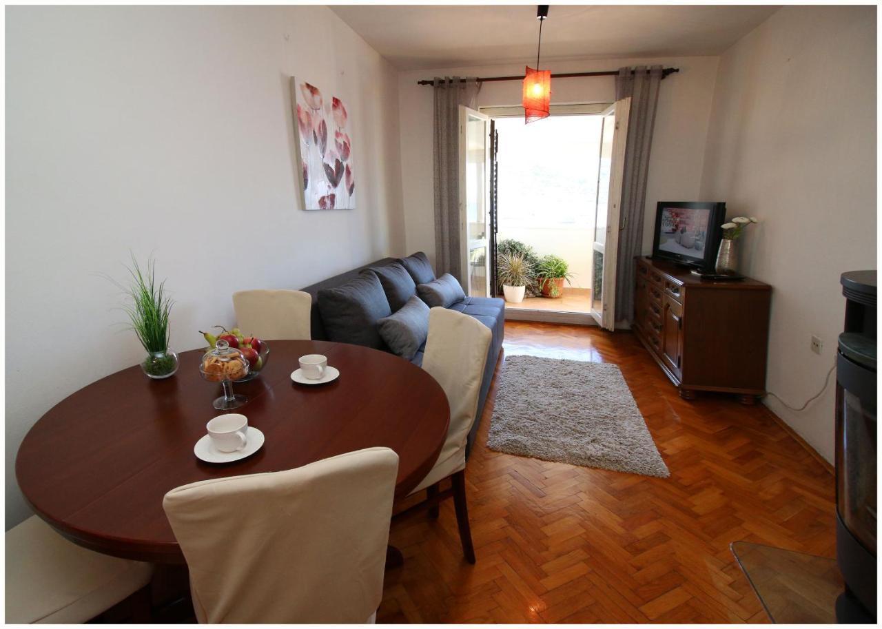 Apartment Slavko Primošten Екстериор снимка
